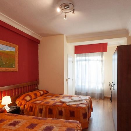 Hostal Manjon Burgos Luaran gambar