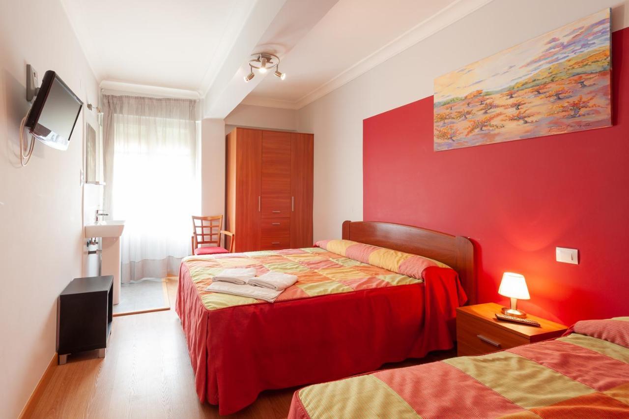 Hostal Manjon Burgos Luaran gambar